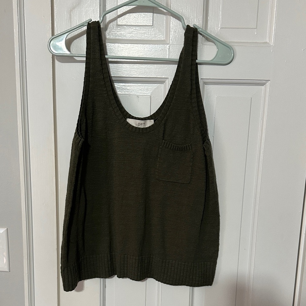 Loft sweater Hunter green  size medium